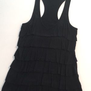 • Layered tank top •